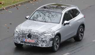 Mercedes GLC facelift - silver front 3/4